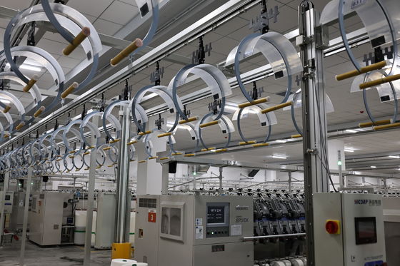 Les fils de la série MVS Ne30/1 sont utilisés pour la fabrication de tissus et de tissus.02