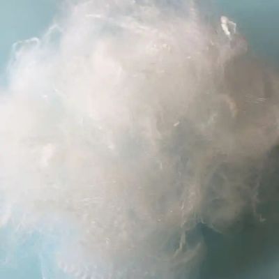 Matériau de base Les fibres de polyester statiques cationiques pour les applications de filature