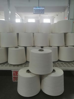 PV 70/30 30 40D s fils en spandex à base de sponge torsadés et recouverts pour une grande uniformité 9.67