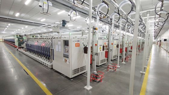 50% viscose 50% polyester Ne 50/1 Siro Spun Yarn AB Fil idéal pour la production textile